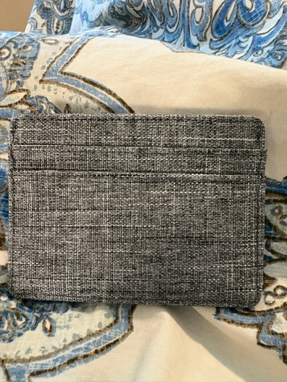 Herschel Supply Company Gray Textured RFID Card Holder - Picture 2 of 7